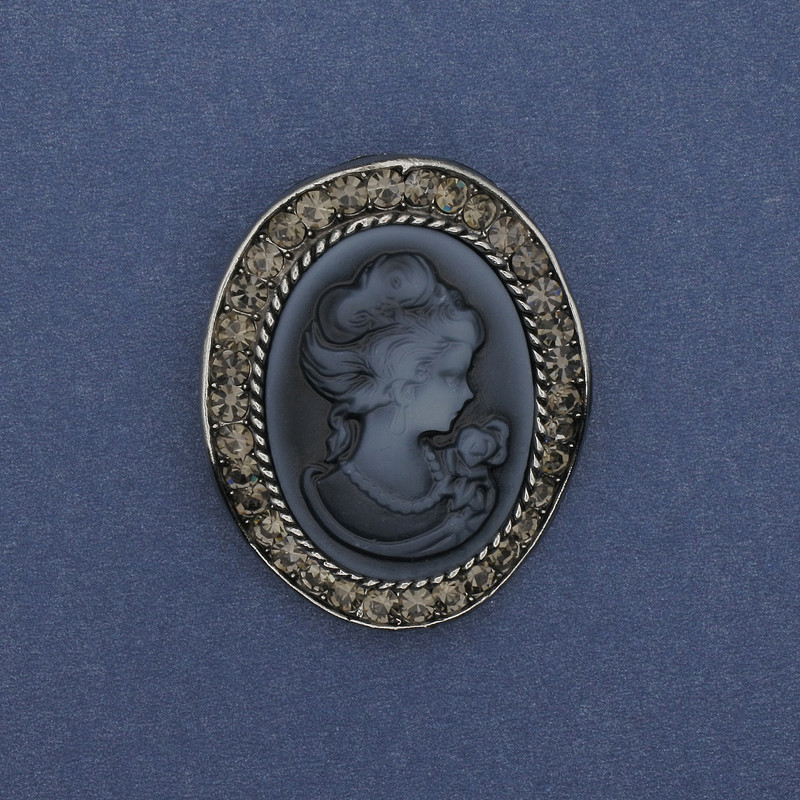 Broche camafeo «Dama» con strass, metal plateado, 43×38 mm +